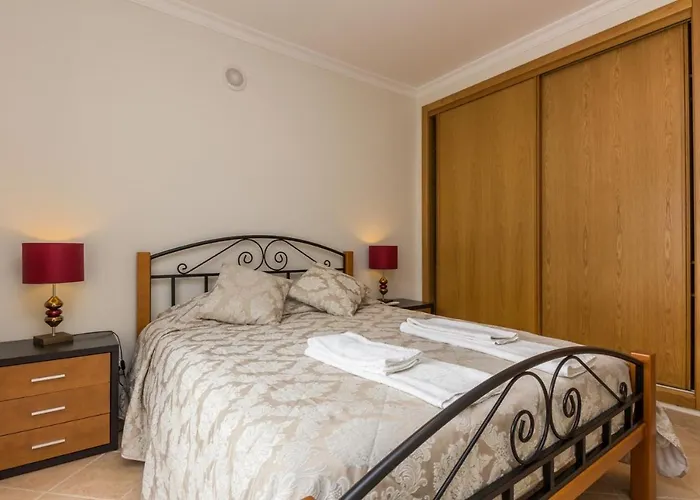 Mira By Algarvemanta *